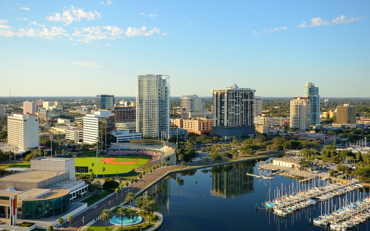 Find a moving company in Miami and Tampa Bay, Florida